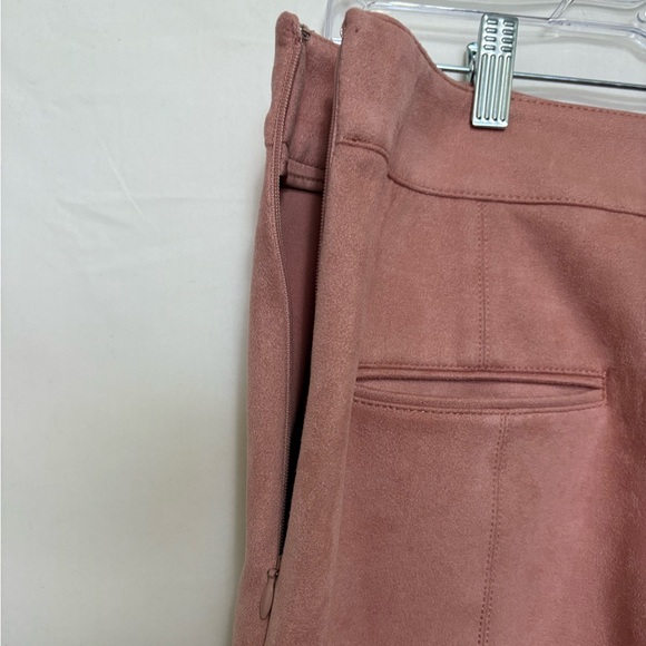 Ann Taylor Cropped Suede Dress Pant Size 8 - Picture 7 of 13